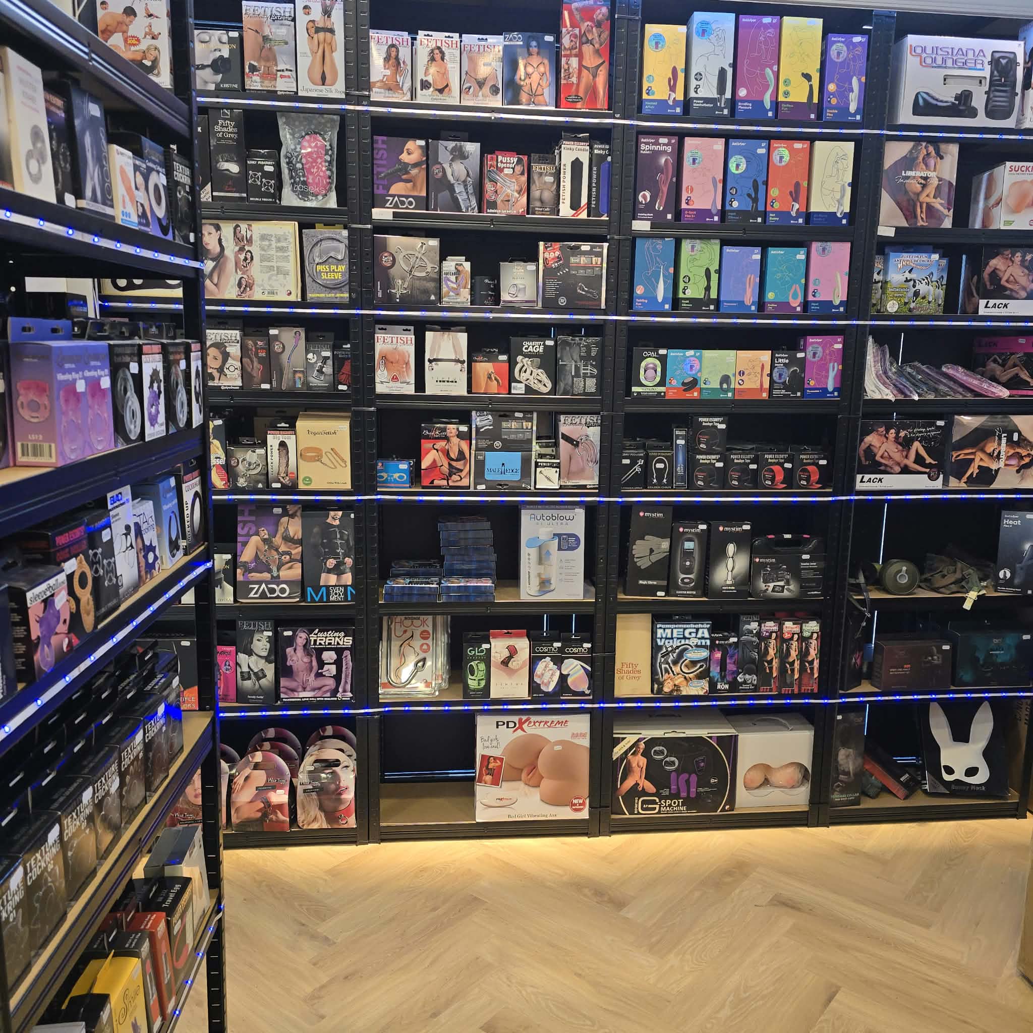 Udvalget af sexlegetøj og tilbehør i butikken i Esbjerg