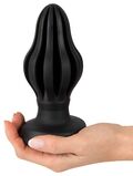 Super Soft Butt Plug Ø 7 i flydende silikone med konisk form, stimulationsriller og kraftig sugebase