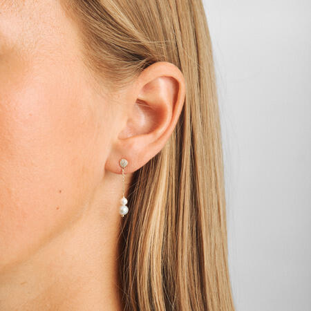 Stella earrings in 14-carat gold with cultured pearls and cubic zirconia, as shown