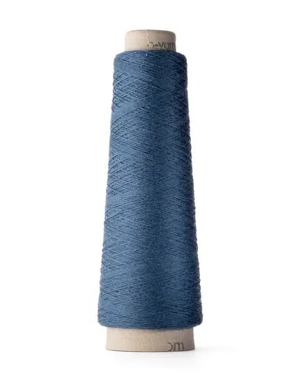 garnet shio fra ito garn i farven denim solid