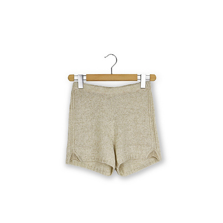 Tan Shorts Helga Isager Trio 1 Alpaca 1 Sommerstrik