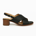 Sort sandal i ægte læder med blokhæl og krydsremme