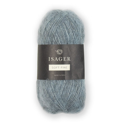 “Isager Soft Fine garn isblaa nuance farve 11, viser garnets bloede tekstur