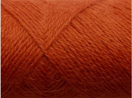 Close up af vilja garn fra filcolana i farve 111 pumpkin