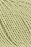 Close up ag Garnnøgle fra Lang Yarns merino 120 i farven lime