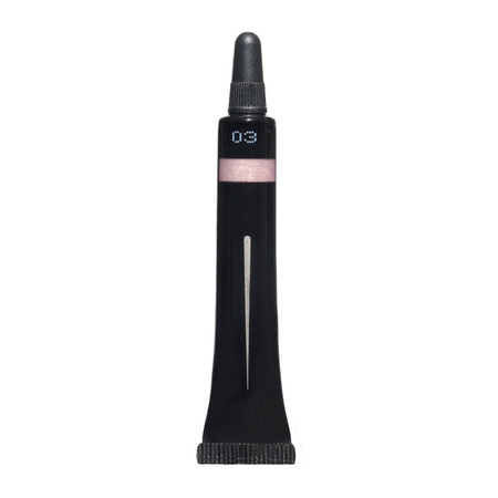 Flydende creme-øjenskygge med metallic finish – vandfast, langtidsholdbar og velegnet til følsomme øjne. Giver intens farve og strålende glød.