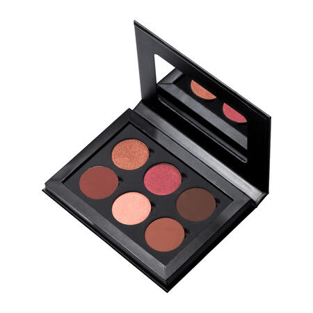 Limited edition øjenskygge palette med 6 jordnære nuancer – perfekt til hverdags- og aftenlooks.