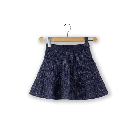 little tove rib skirt fra odd row sweateren haenger uden baggrund