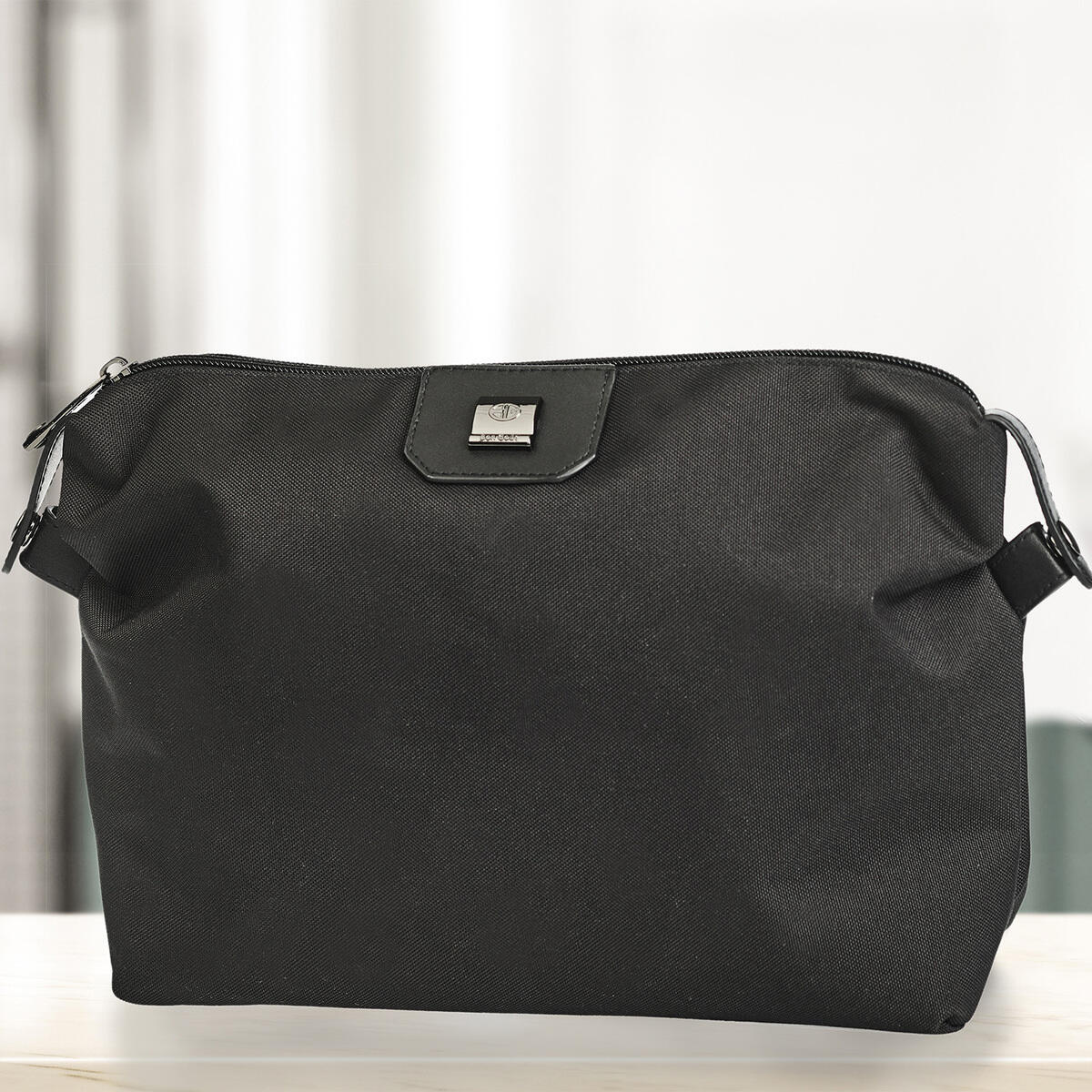 Bon Gout, Toilet Kit, RPET (recycled) iKon