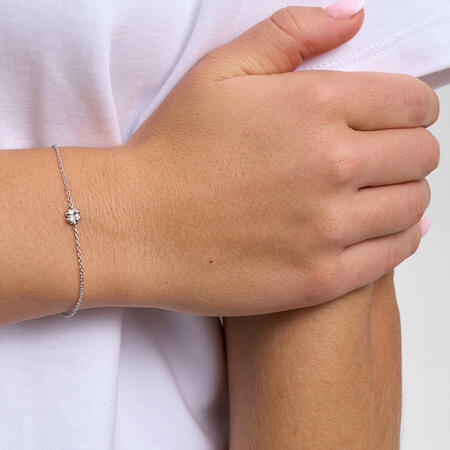 Serene Clover armbånd i sølv - studio.z