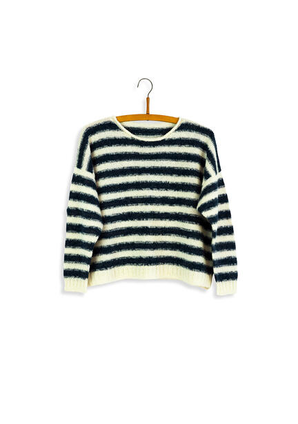Marianne Isagers sweater Cinema Paradiso strikket i Spinni og Alpaca 1