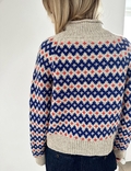 Inge-sweater-model-from-behind-le-knit-lene-holme-samsoee-strikkeopskrift-isager-jensen