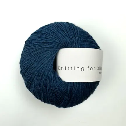 garnnoegle merino fra knitting for olive i farven blaamejse