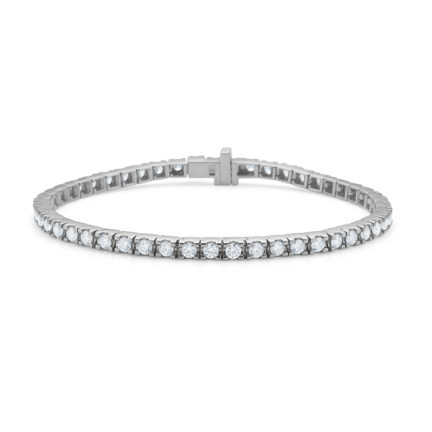 TENNIS bracelet in 14 karat white gold with 2.50 ct. diamonds.