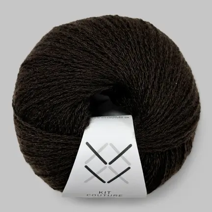 Garnnøgle 100% Cashmere fra Kit Couture i farven espresso