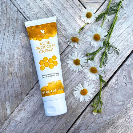 Aloe Propolis Creme med Aloe vera fra Forever Living med blomst