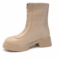 Beige dame ankelstøvle med frontlynlås og kraftig sål på hvid baggrund