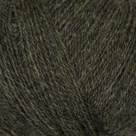 Close up af Gepard garn cashmere lace i farven mosmalm 870