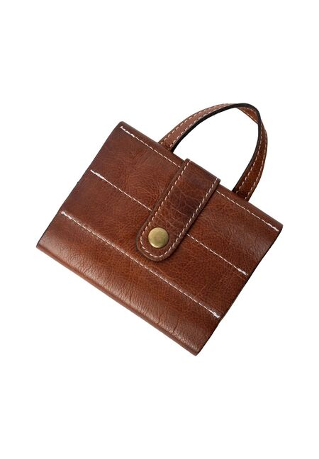 sammenklappet pindeetui fra re designed kaldet project 66