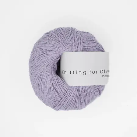 Garnnøgle pure silk fra Knitting for Olive i farven Enhjørninglilla