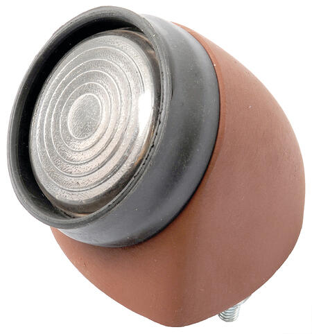 Marker light left side - 12 Volt Dimensions: Height: 75mm Width: 57mm Depth: 75mm Fits: Ford 2000, 3000, 4000, 5000, 7000 OEM ref. Ford / New Holland 81826338, E8NN13201BA, 87762831, D2NN13201A, C5NN13201A, 83976898