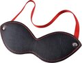 Power Escorts Kinky Mask – Sort og rød kunstlæder øjenmaske til bondage og sanseleg