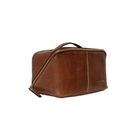 project-9-strikketaske-re-designed-closed-walnut-gold-laeder