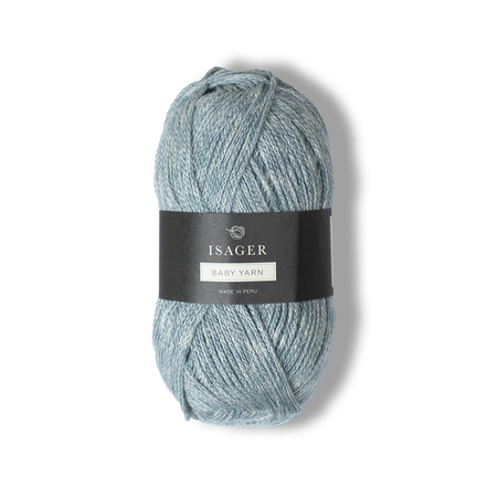 garnnoegle af maerket isager baby yarn i farven 10