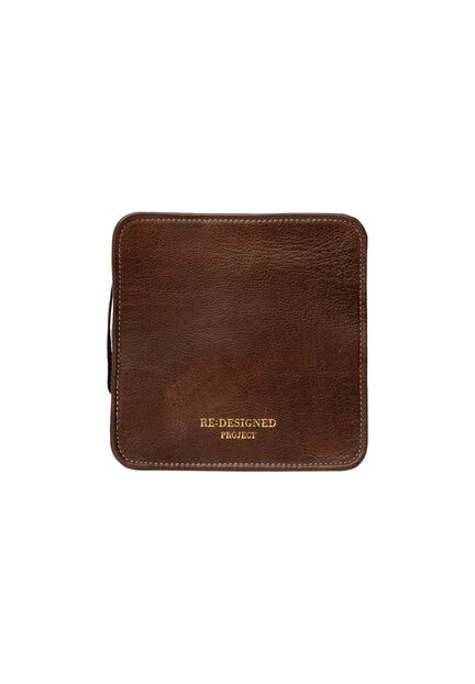 Pindeetui project 83 fra re designed i faven woodsmoke