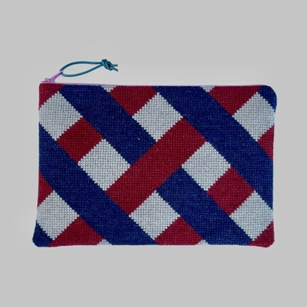 forside af baldyres broderet clutch kaldet tricolore i det franske flags farver