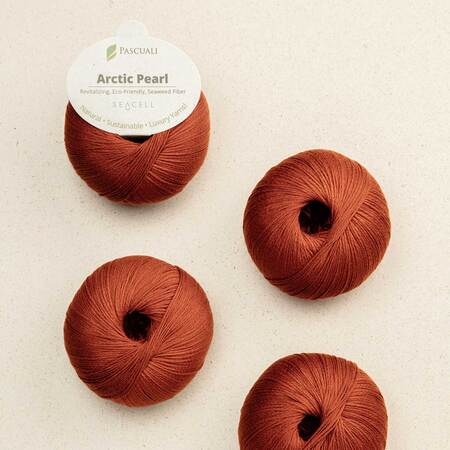 4 garnnoegler i kvaliteten arctic pearl fra pascuali i farven cognac