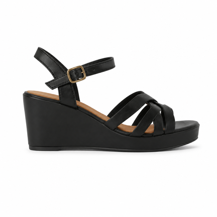 Sort kilehæl sandal med krydsremme og ankelspænde til kvinder på hvid baggrund fra Topsko.dk