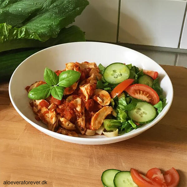 Pastamiddag med kylling og tomatsauce - C9 opskrift