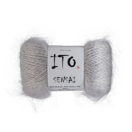 Garnet ito sensai i farven snow grey