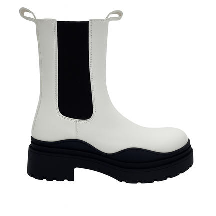 Hvid Chelsea-boot med sort elastik og sort chunky sål til dame