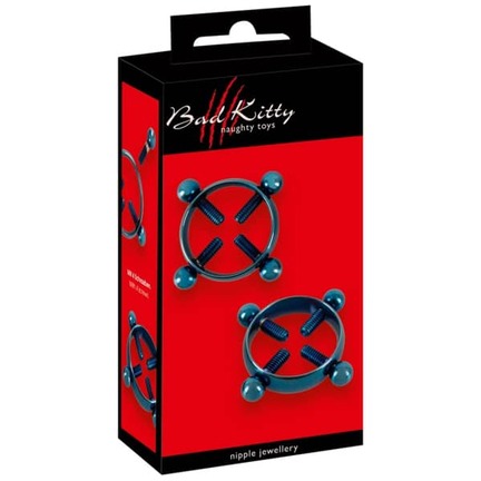 Bad Kitty Naughty Toys Nipple Jewellery – justerbare brystklemmer forbundet af dekorativ kæde i metal, sensuelt smykke til erotisk leg og sanseforførelse.