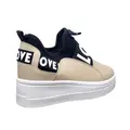 love sneakers