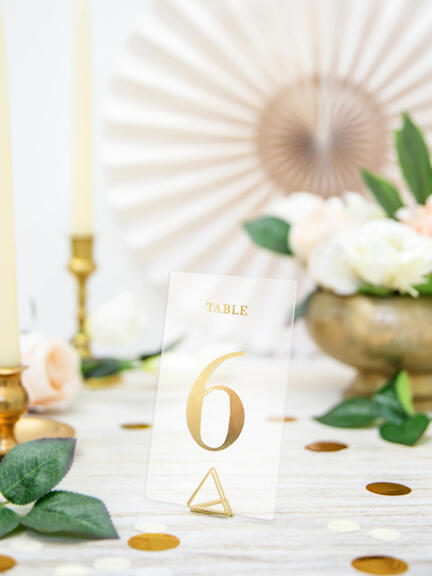 bordnumre med tal i guld