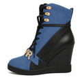 Blå denim wedge sneakers med sølv detaljer