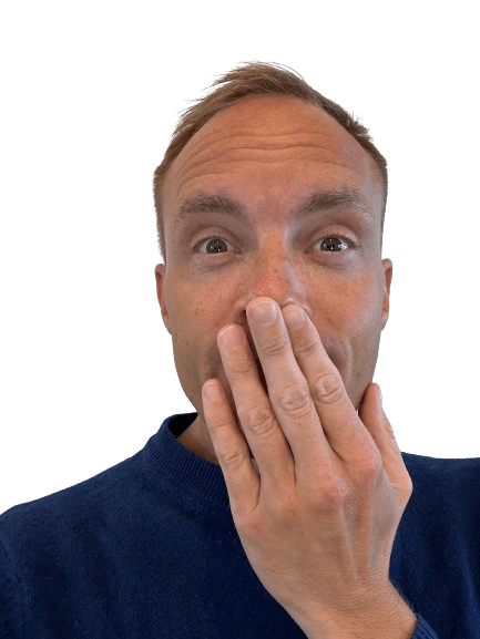 Steffen som fniser over tidligere evner