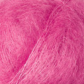 Close up af isager silk mohair farve 19 garn pink