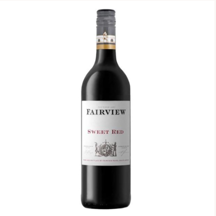 Flaske af Fairview Sweet Red 2017 – sydafrikansk dessertvin i portvinsstil med rubinrød farve og gråt skruelåg