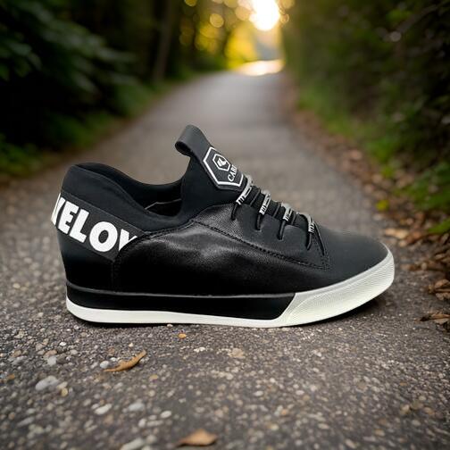 Dame Sneakers Sort 37
