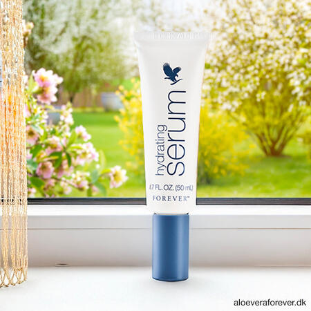 hydrating serum fra Forever Living i vindue - det er forår udenfor