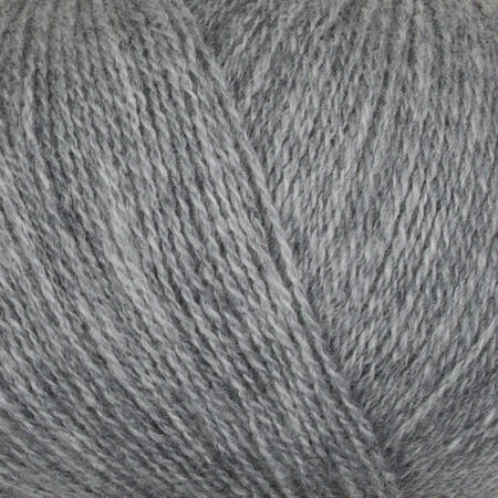 Close up af Gepard garn cashmere lace i farven vildmarkståge