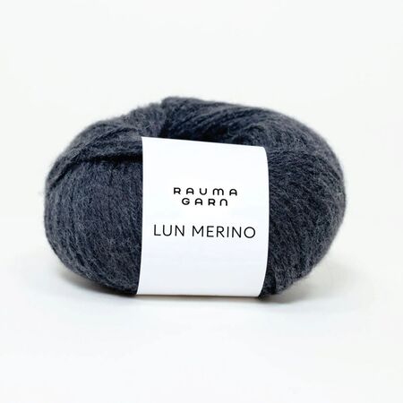 Garnet lun merino fra rauma garn i farven koksgrå
