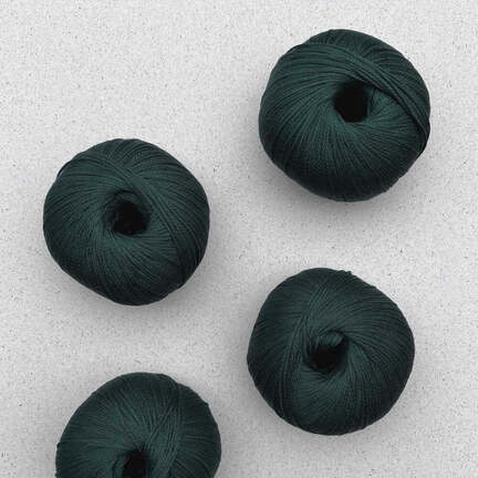 4 garnnoegler i kvaliteten arctic pearl fra pascuali i farven 17 neptune