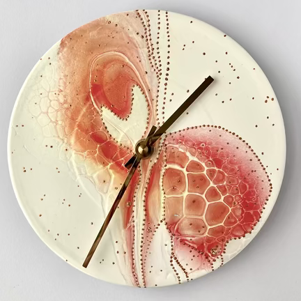 Nanna vægur - Anderledes rødt unika vægur fra Redesigna