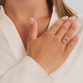 14-carat gold Lucia ring on a model