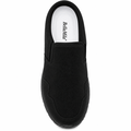 Sort BellaMila slip-on mule med åben hæl, tekstiloverdel og komfortabel sort sål vist ovenfra på hvid baggrund.
